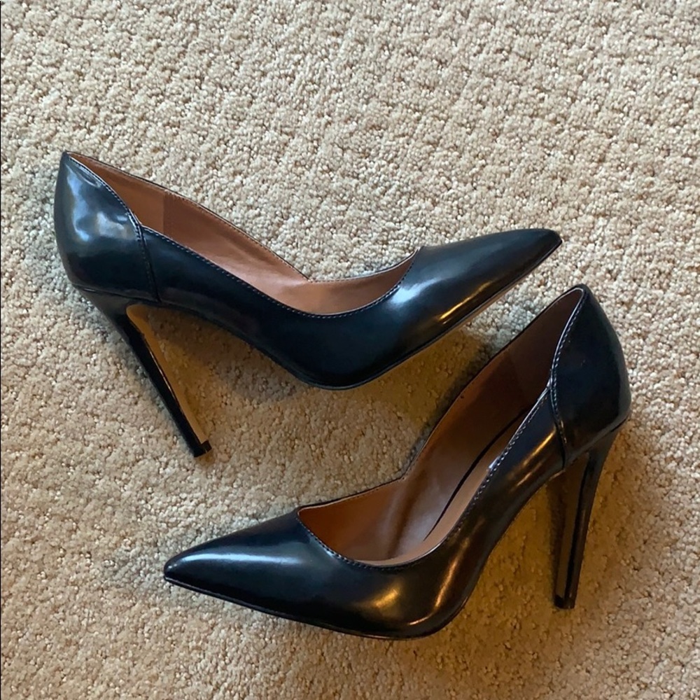 Steve Madden Pallass Black Pumps/Heels